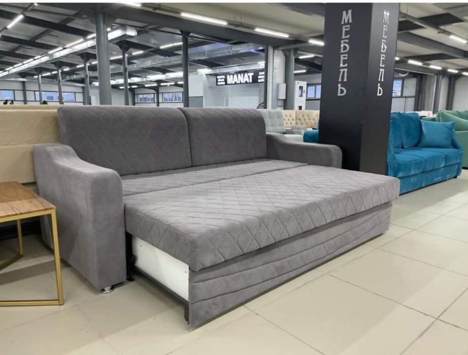 Продам диван ,  б/ у 1 год