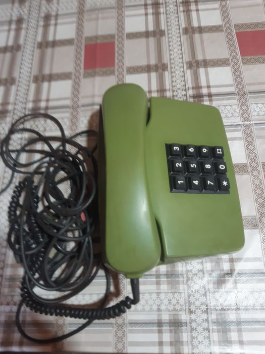 Vand telefoane cu receptor in Turda