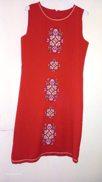 Продавам официални битови рокли