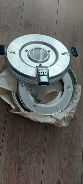 Нова електрическа тенджера