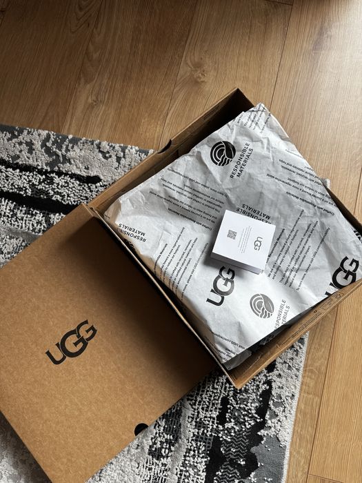 Ugg-uri marimea 38 37 39