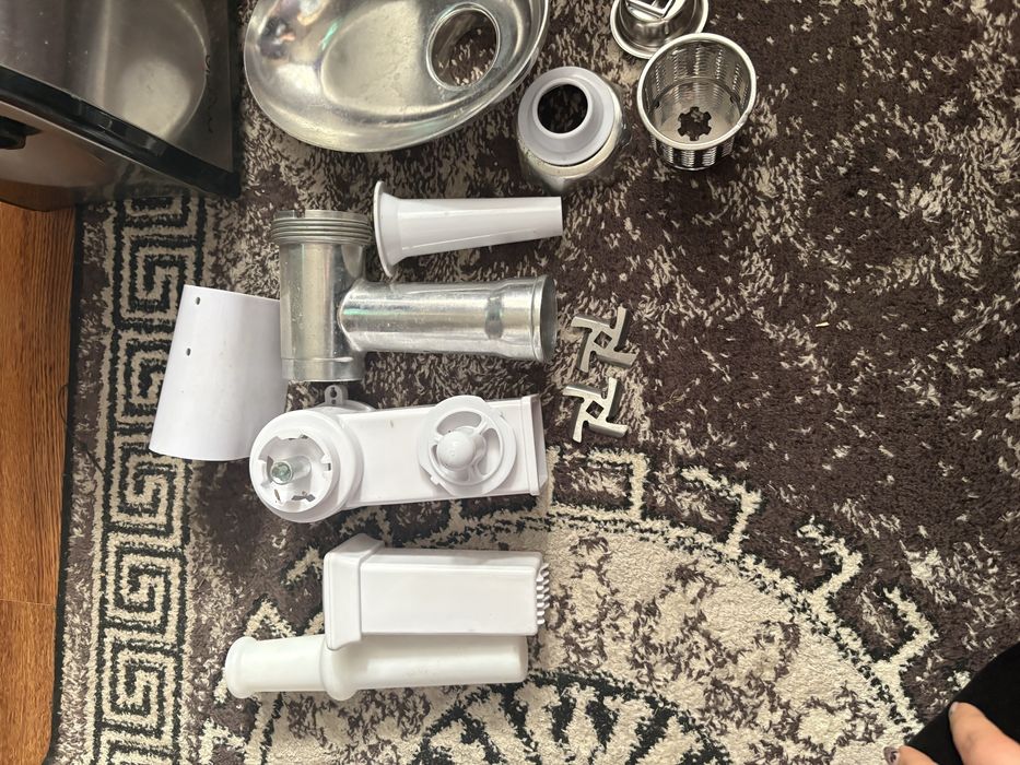 Masina de tocat myuria