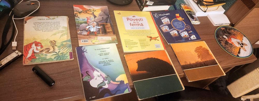 7 cărți pentru copii, preț pentru tot lotul