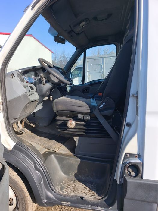 Iveco 35c15 basculabila motor3.0 cu 150 cai bascula se conduce cu b