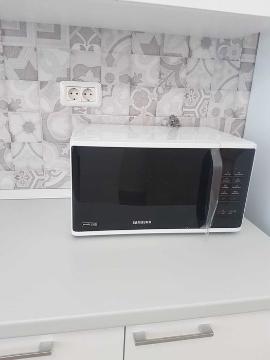Propietar. Inchiriez/Vand Garsoniera decomandata in Militari Residence total echipata