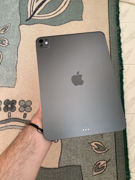 iPad Pro 11 inch 256GB Заключен