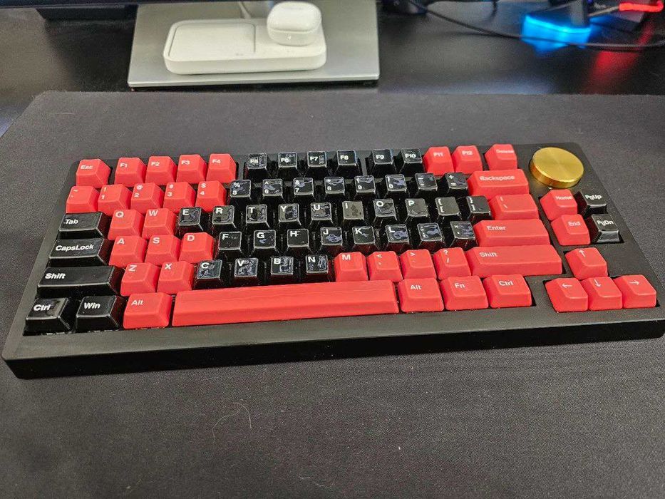 Wuque Mammoth75 mechanical keyboard