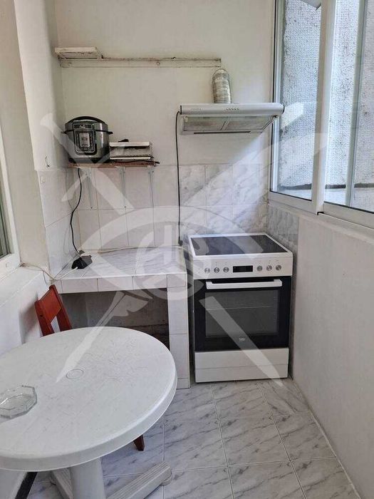 Дава се под наем Тристаен апартамент в Стара Загора, Център - 63 кв.м за 113960 € - Снимка #5