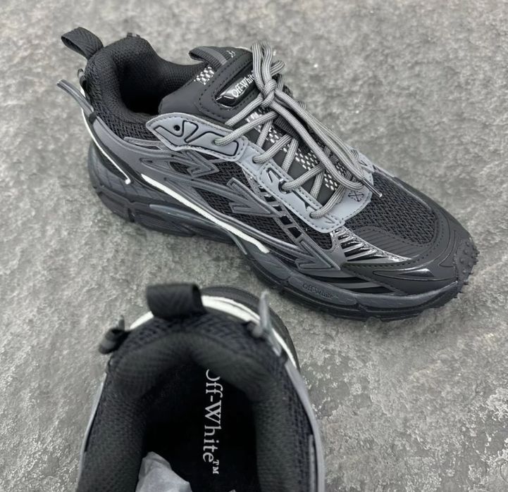 Off-White "Be Right Back