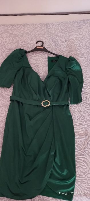 Rochie eleganta verde