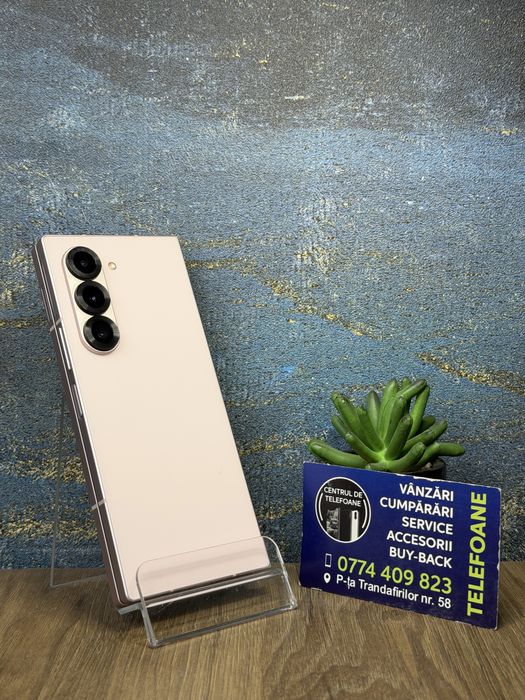 Samsung galaxy fold6/512gb/2 Ani Garantie Centrul de Telefoane/rate