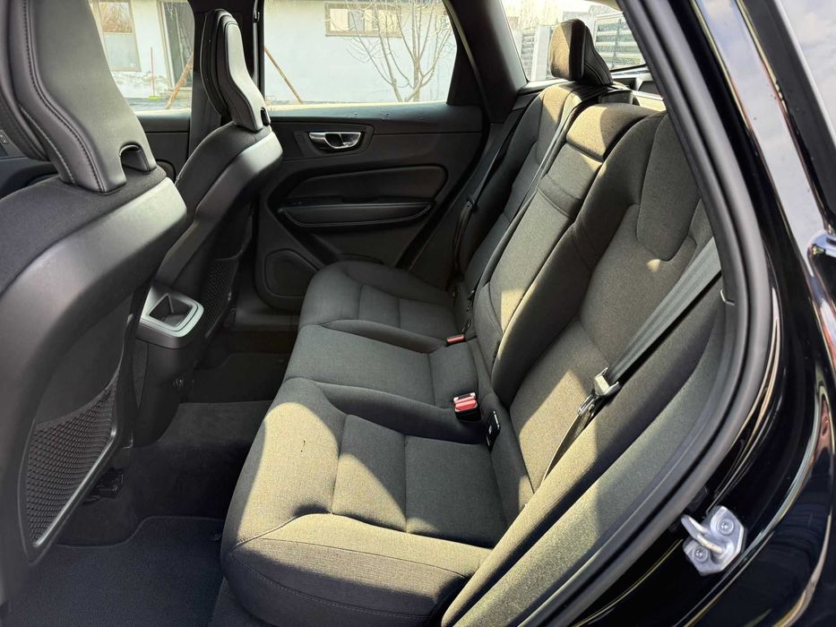 Volvo XC60 B4 Diesel Hybrid / Automat / Istoric / Facelift Geartronic