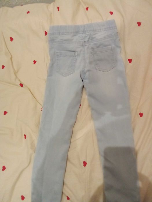 Дънки Zara за момиче 5-6 г.-5 лв.