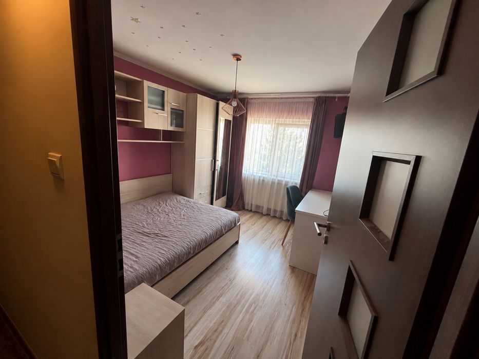 Apartament 3 camere, 73 mp, etaj 2, Mioveni – zonă centrală
