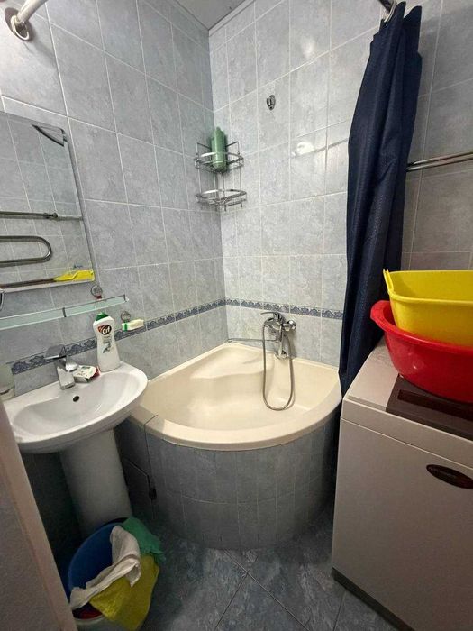 Продается  4 комн на 7 этаже Ц 1 Экопарк .