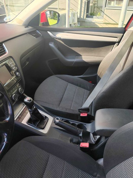 SKODA Octavia 2014 — imagine 4