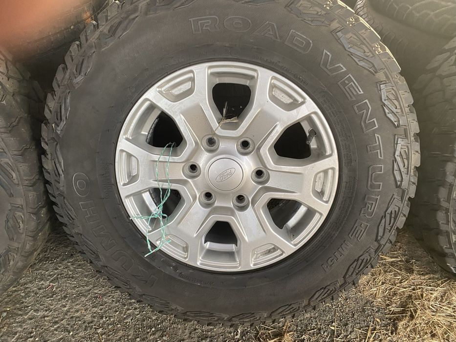 Ford Ranger 255/70/16