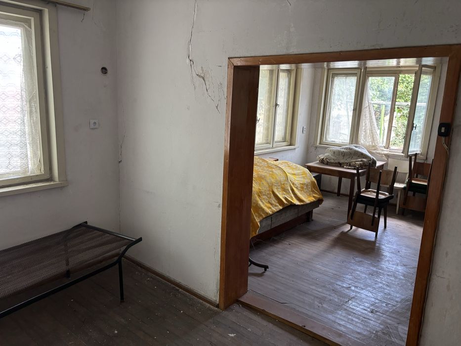 Продава се Къща в с. Дерманци, Област Ловеч - 150 кв.м за 300 €/кв.м - Снимка #13