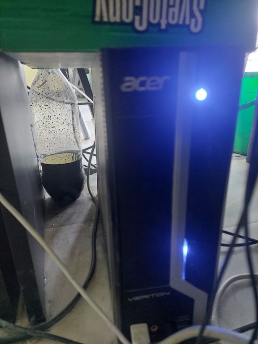 Acer stol kompyuter muammosi yuq ishlab turibdi ishlatib kurib olasiz