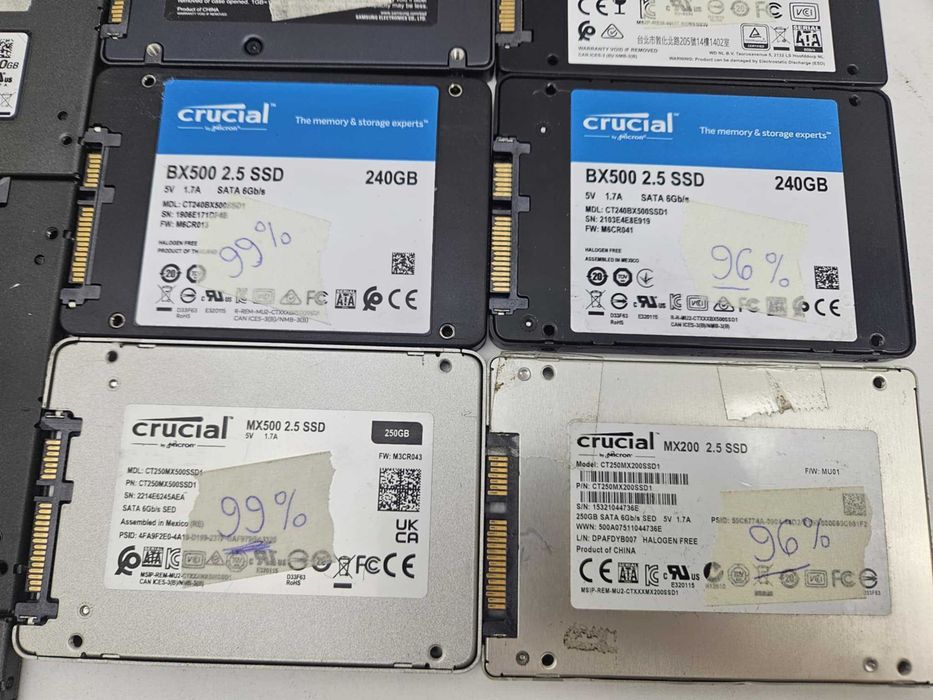 2.5" inch SSD SATA 240GB 250GB 256GB Intel Samsung Kingston Crucial