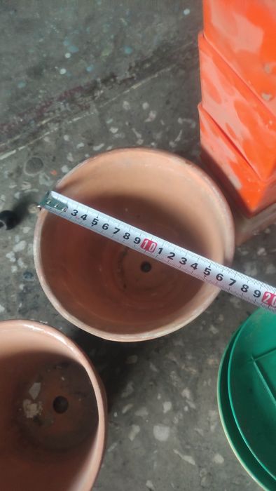 Горшок цветочный