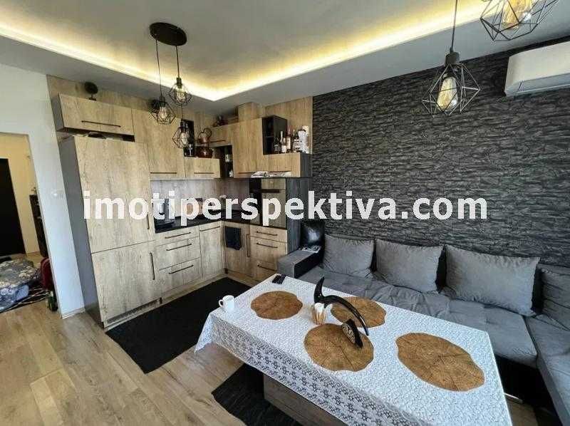 Продава се Многостаен апартамент в Пловдив, Христо Смирненски - 75 кв.м за 2000 €/кв.м - Снимка #2