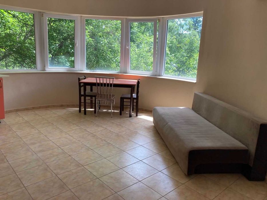 Дава се под наем Четиристаен апартамент в София, Княжево - 110 кв.м за 458.49 € - Снимка #2