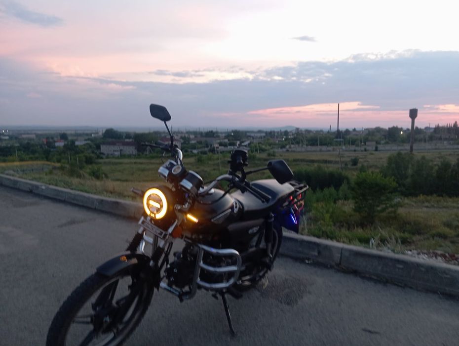 Racer мотоцикл продам