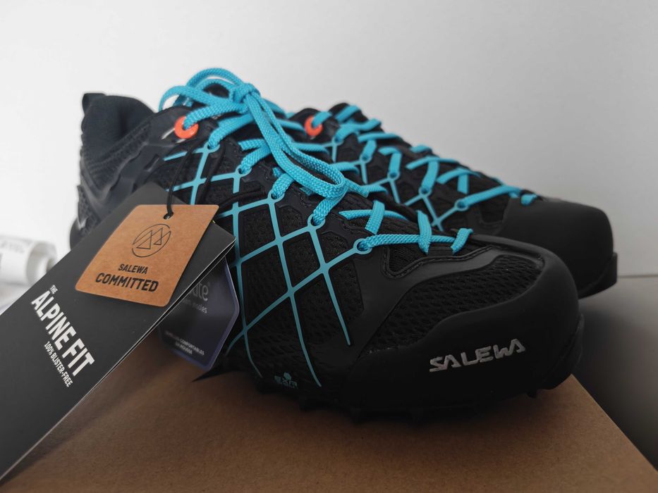 Дамски обувки Salewa  189 лв / 36,5 номер.