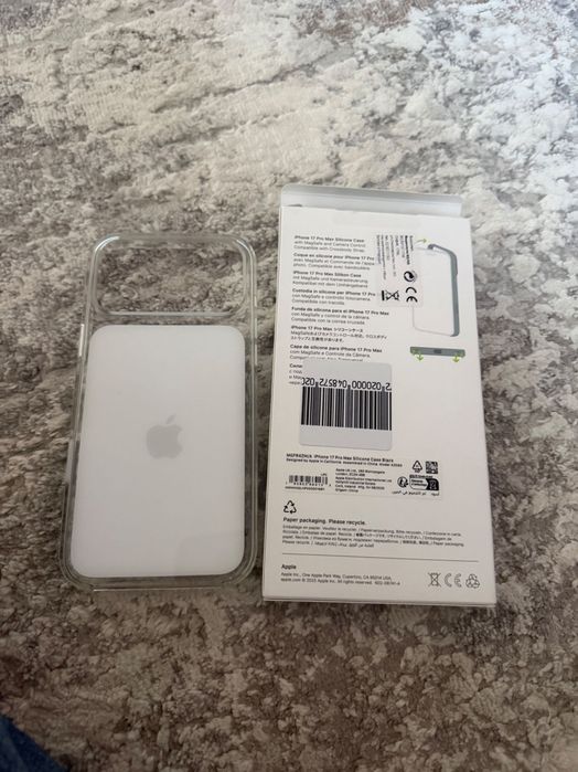Оргинален кейс Appel  iPhone 17 Pro max