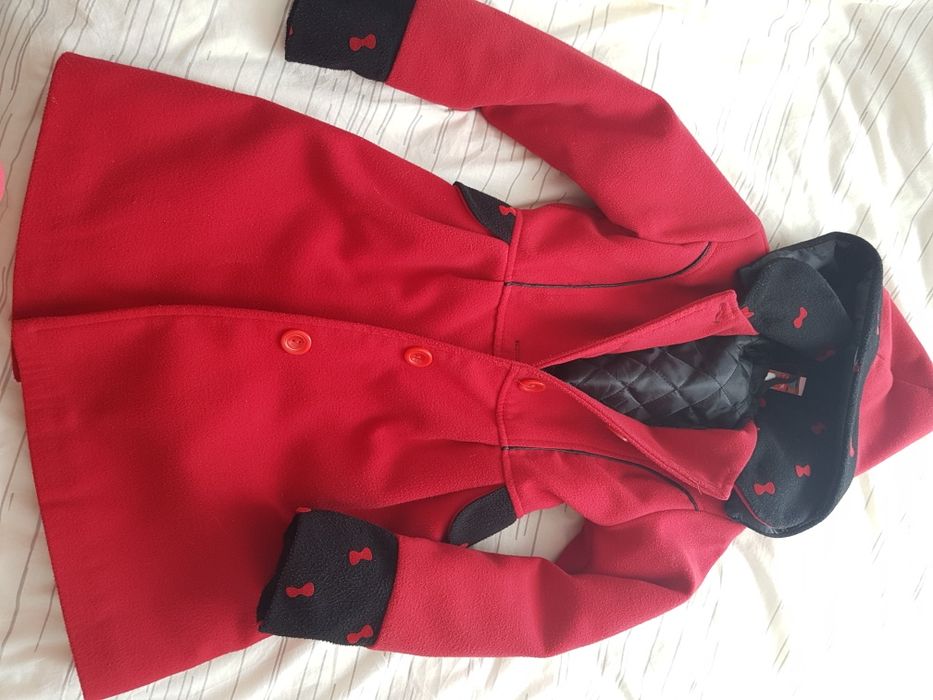 Paltonas/pardesiu/treci fete/fetite+esarfa cadou