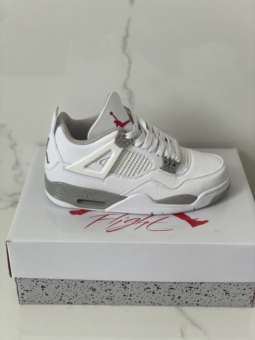 Air Jordan 4 Retro Oreo White