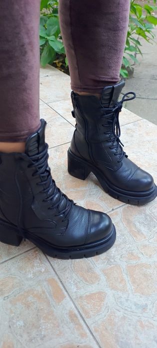 Ghete piele Replay măr 39