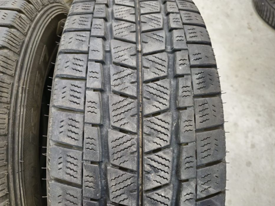 4 anvelope iarna Falken 215 65 16 C stare buna
