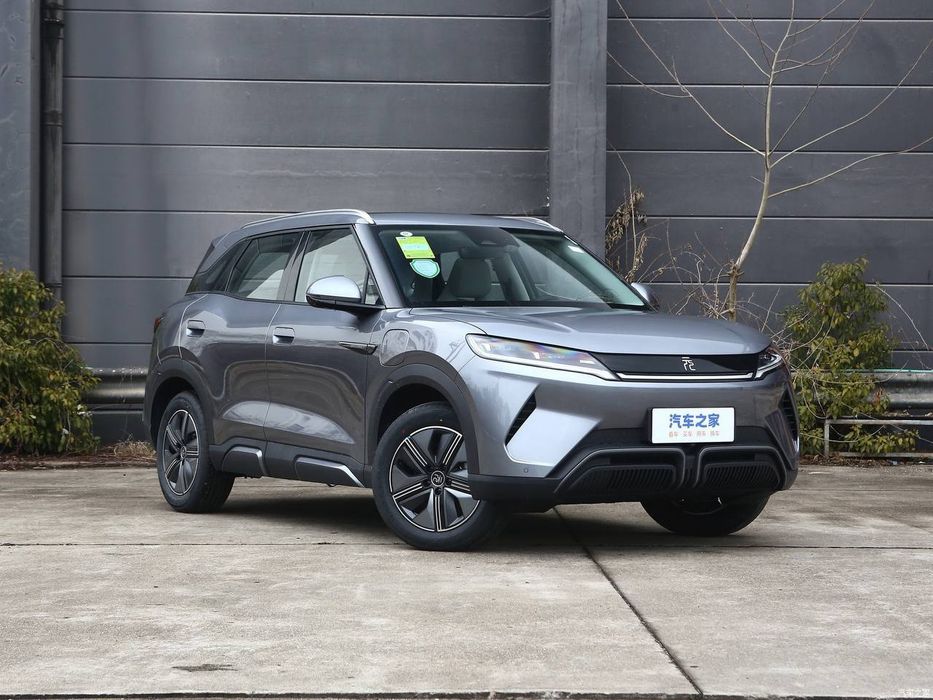 BYD Yuan Up 3 pozitsa dop