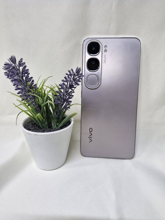 Vivo V40 Lite. 256гб. (г.Кентау)