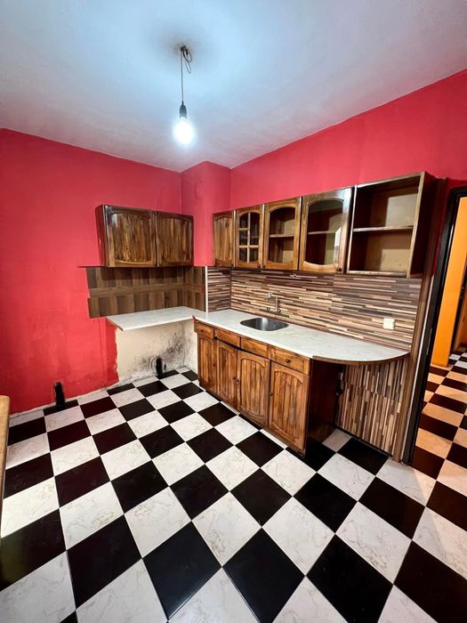 Дава се под наем Тристаен апартамент в Смядово - 98 кв.м за 178.5 € - Снимка #5