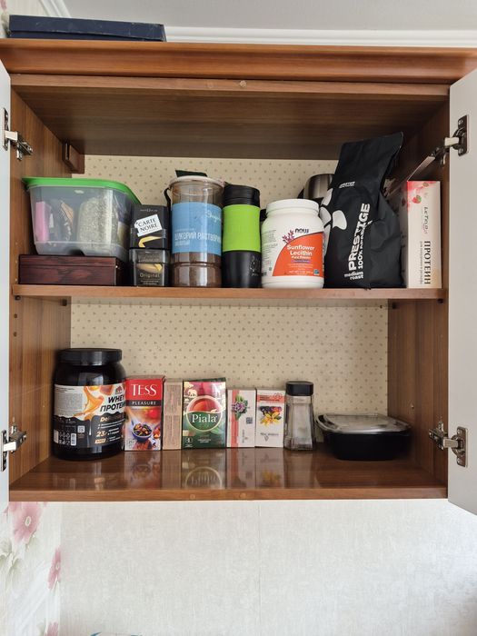 Продаётся кухонный гарнитур ( б/у)