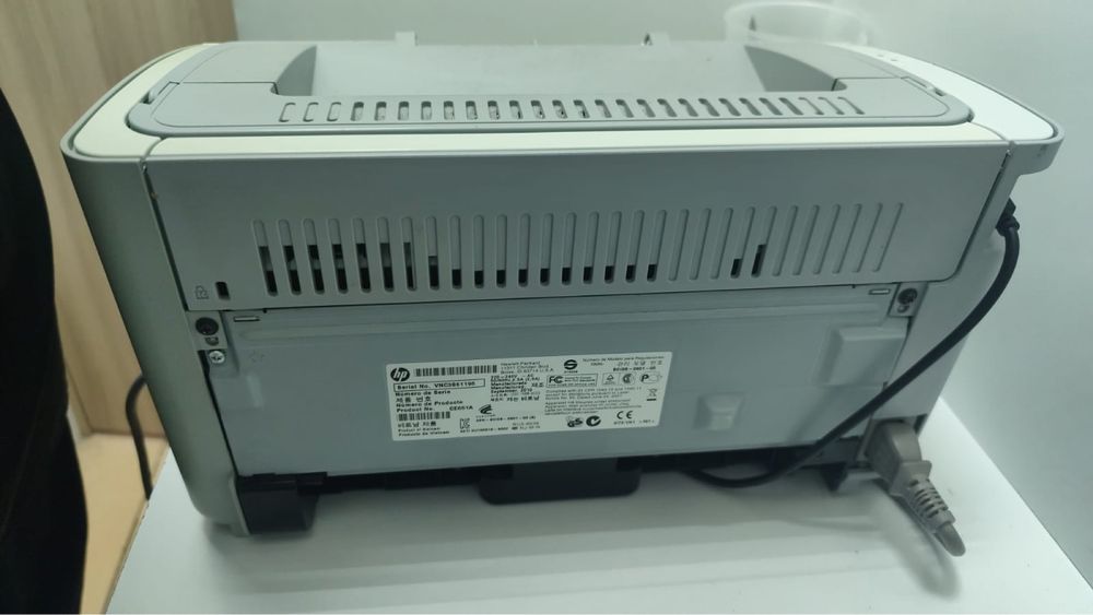 Продам принтер HP LaserJet P1102