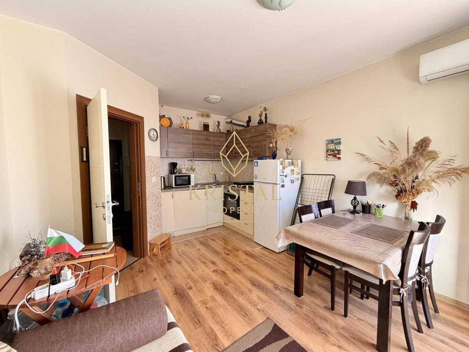 Продава се Двустаен апартамент в Несебър - 50 кв.м за 878 €/кв.м - Снимка #2