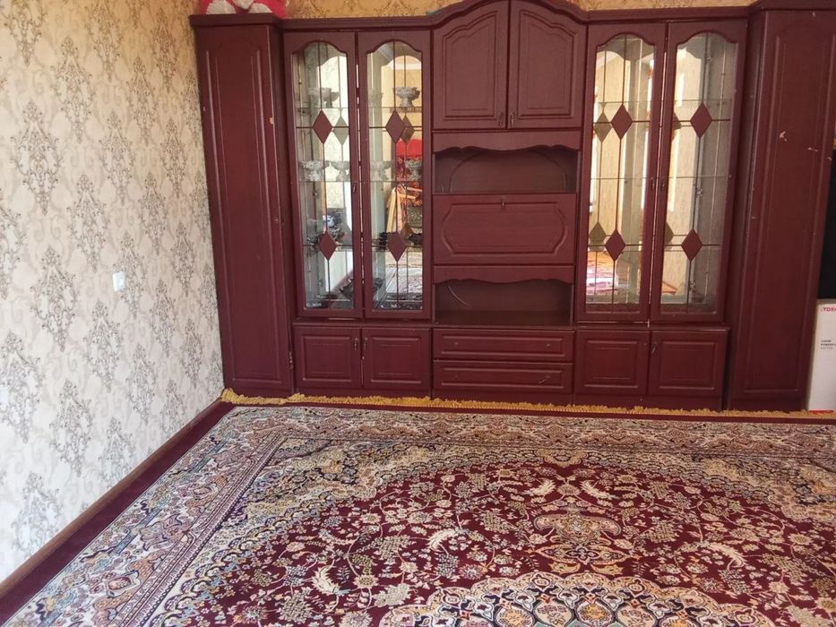 Стенка для красоти