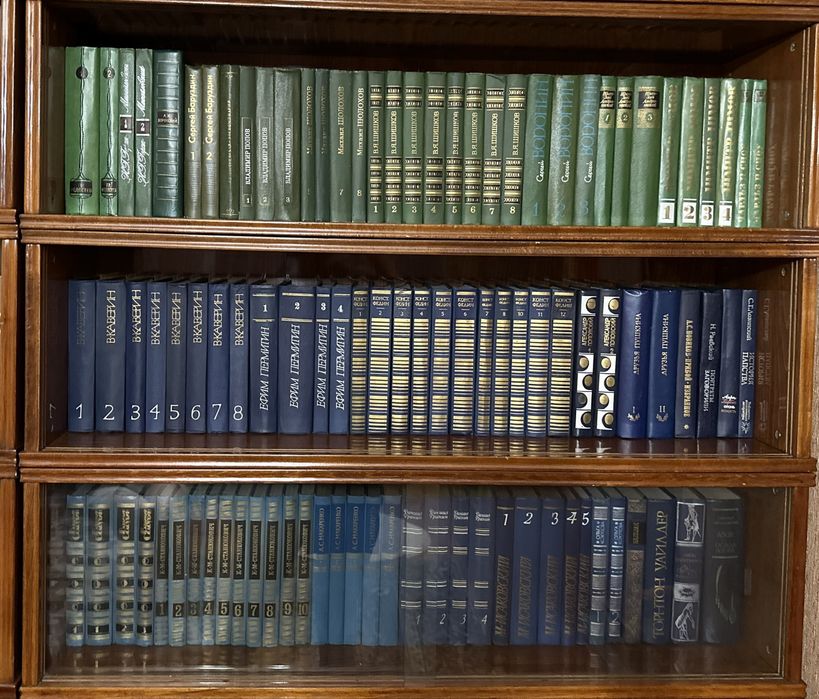 Продам книги поштучно и томами