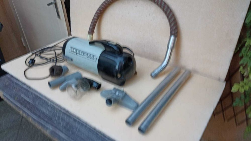 Vand Aspirator Marca TIGER 808. Tip 401.An Fab 1962.Functional.Ca Nou.