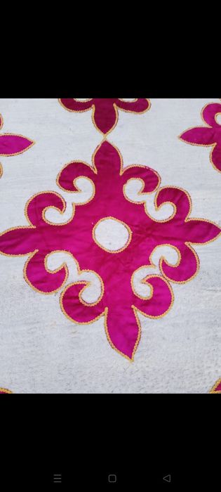 Қазақи нақыштағы текемет