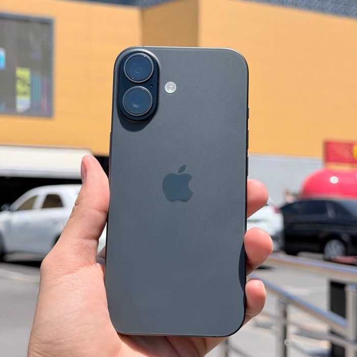 iPhone 17 256GB Black Halol Nasiya savdo 100% (7-sikl)