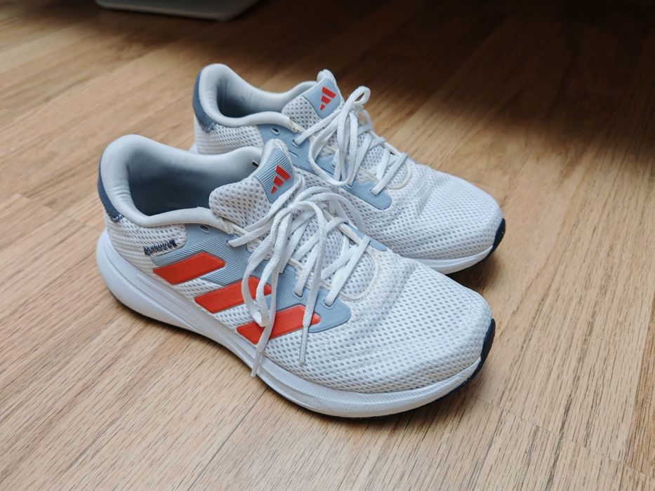 кроссовки унисекс Adidas Response Runner