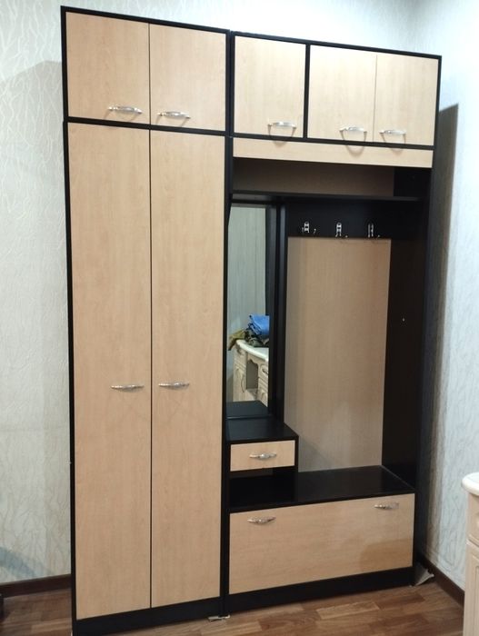 Прихожая удобная и вместительная