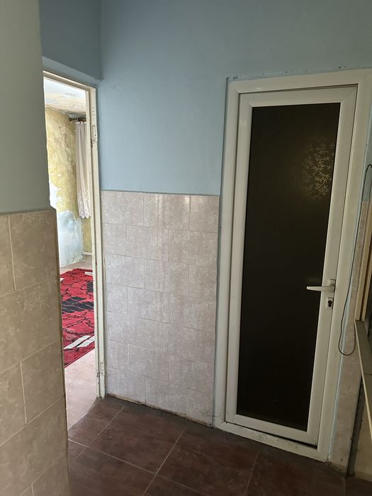 Vând apartament in Medias, cu 3 camere, etajul 4