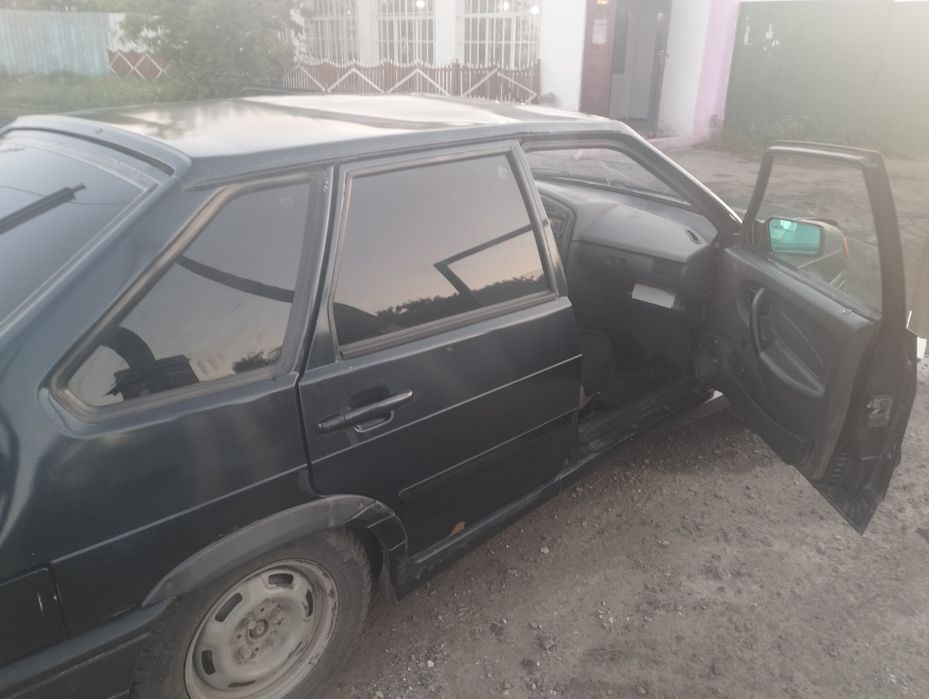 Продам ваз 2114 состояние средние