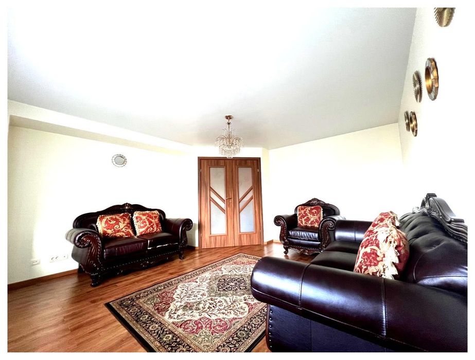 Apartament cu 2 camere renovat